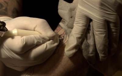 PTE阅读写作SWT训练: 纹身与免疫系统 Tattoo & Immune System